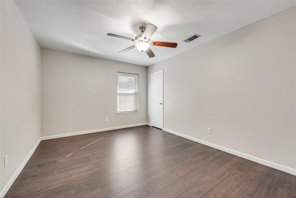 Meadow Park Estates Add - Residential Lease