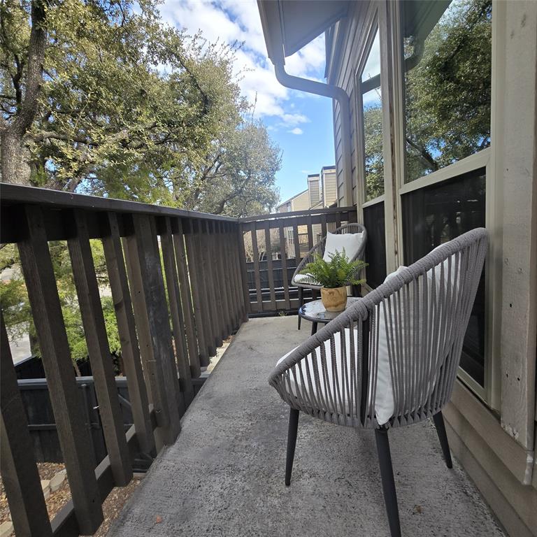 Oaks On Montfort Ph 02 03 04 - Residential