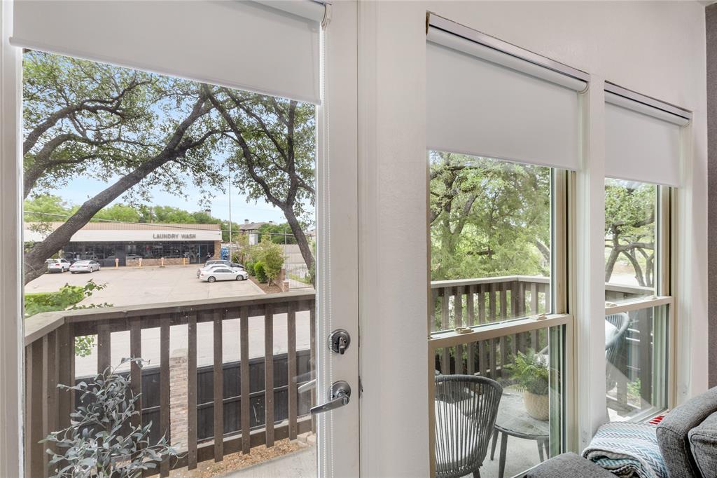 Oaks On Montfort Ph 02 03 04 - Residential