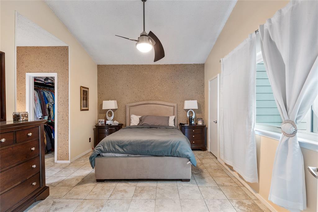 Oaks On Montfort Ph 02 03 04 - Residential