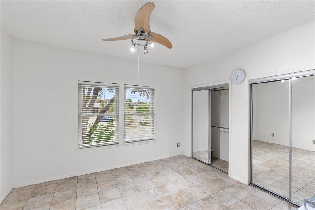 Oaks On Montfort Ph 02 03 04 - Residential