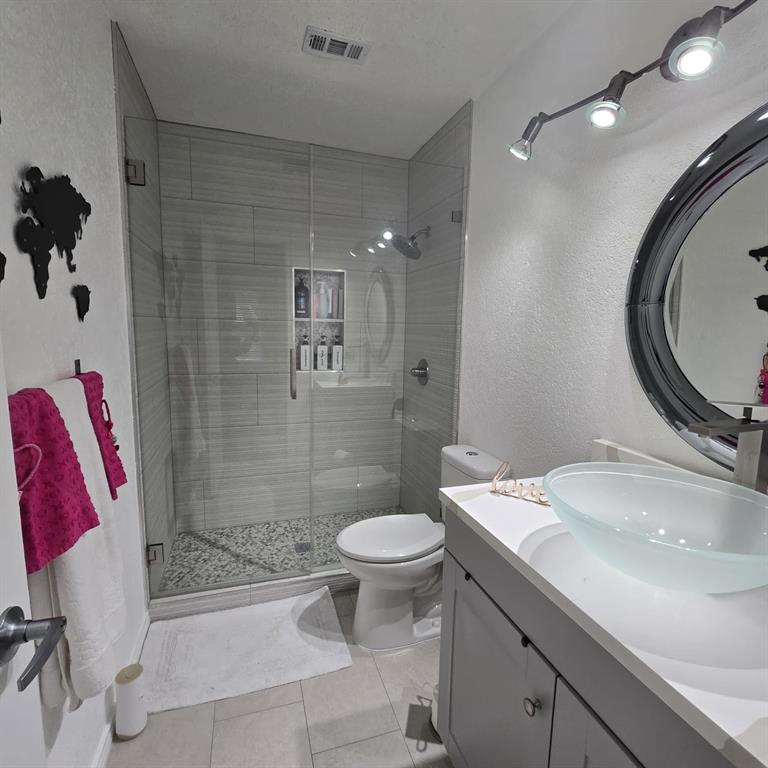 Oaks On Montfort Ph 02 03 04 - Residential