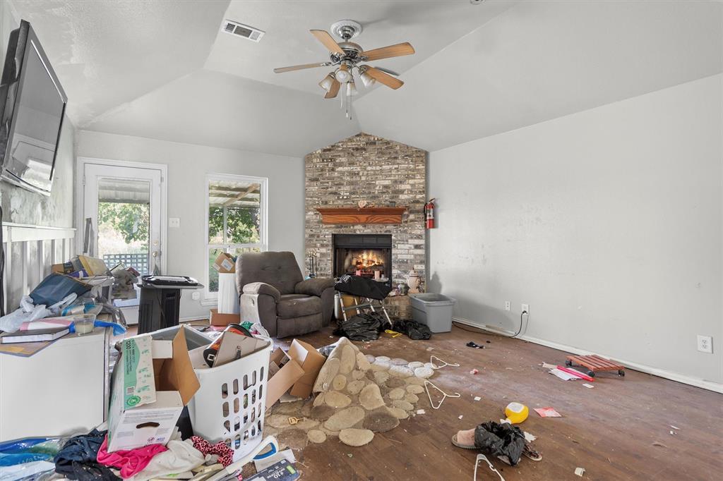 1937 E Spring Creek Road