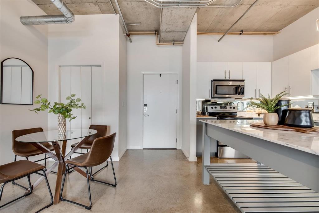 Beat At The South Side Station - Residential