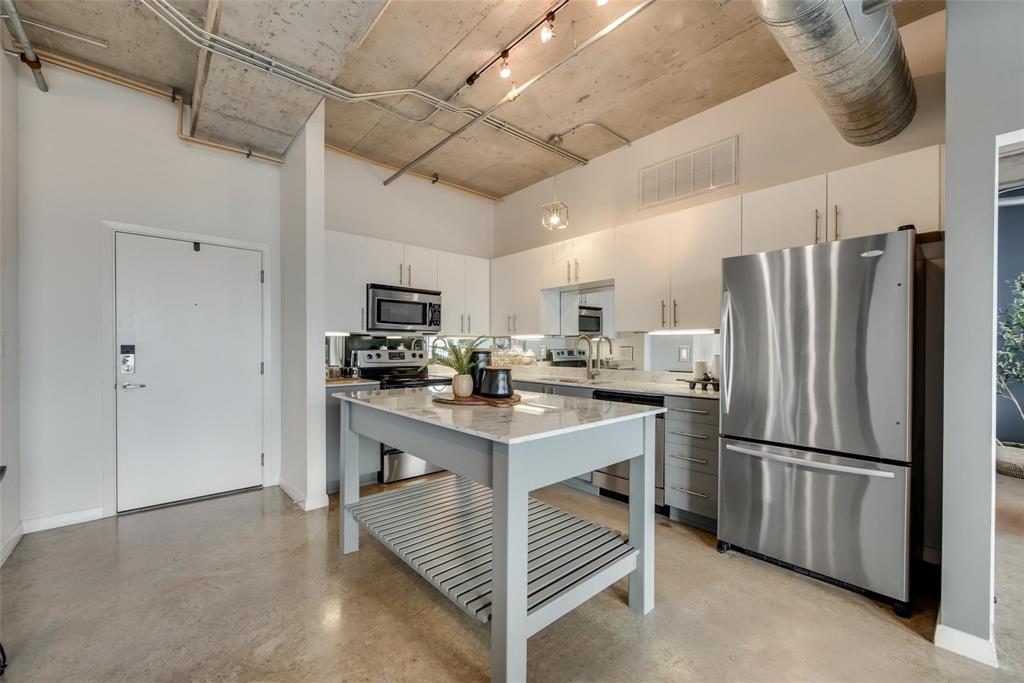 Beat At The South Side Station - Residential