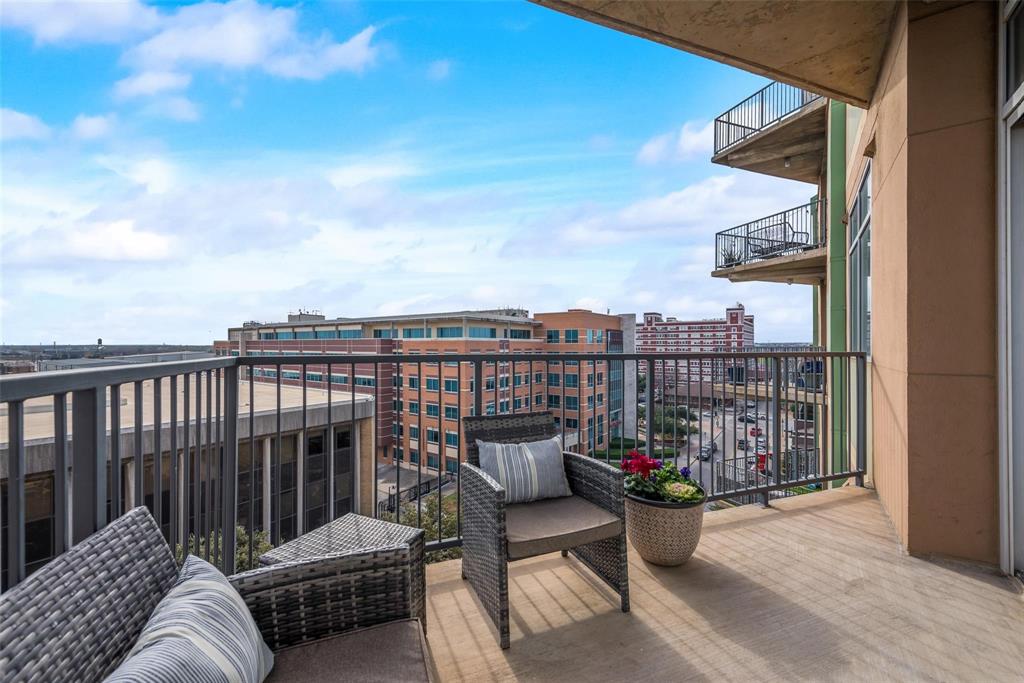 Beat At The South Side Station - Residential