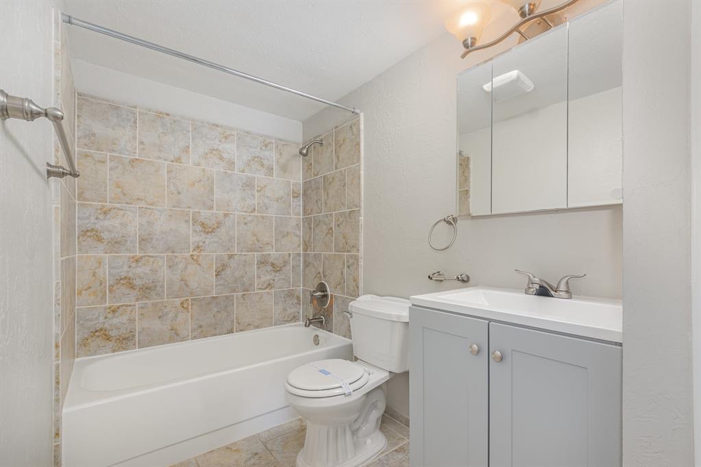 Colony 20 - Residential