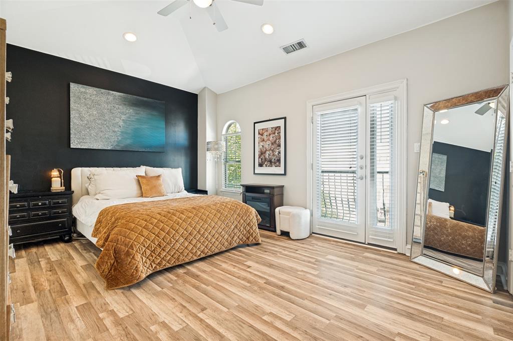 2022 N Fitzhugh Condos - Residential