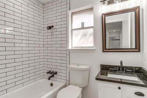 Tiny photo for 1810 Guinevere Street, Arlington, TX 76014 (MLS # 21093929)