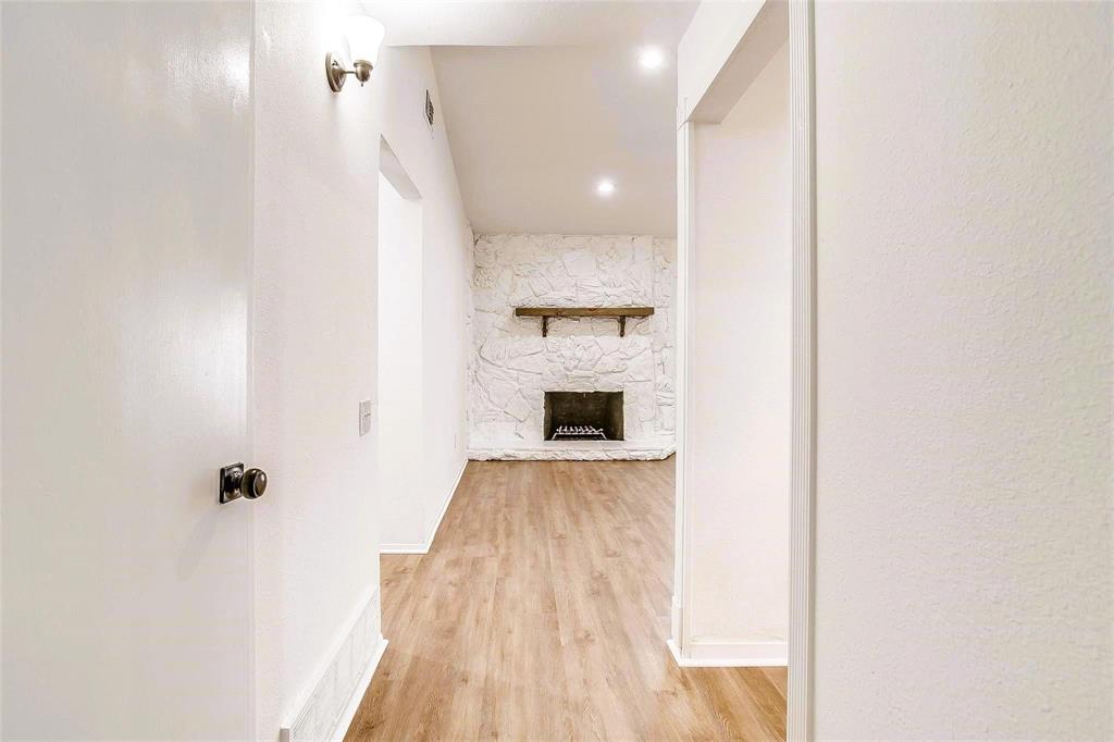 1810 Guinevere Street