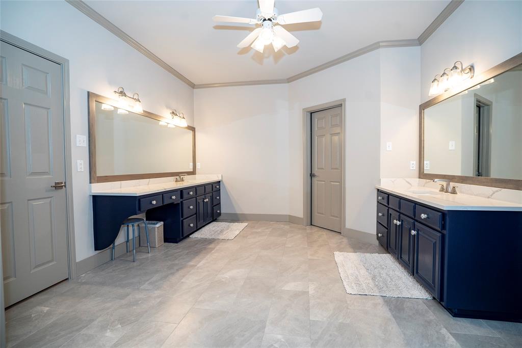 A0848 - J NEWTON - Farm