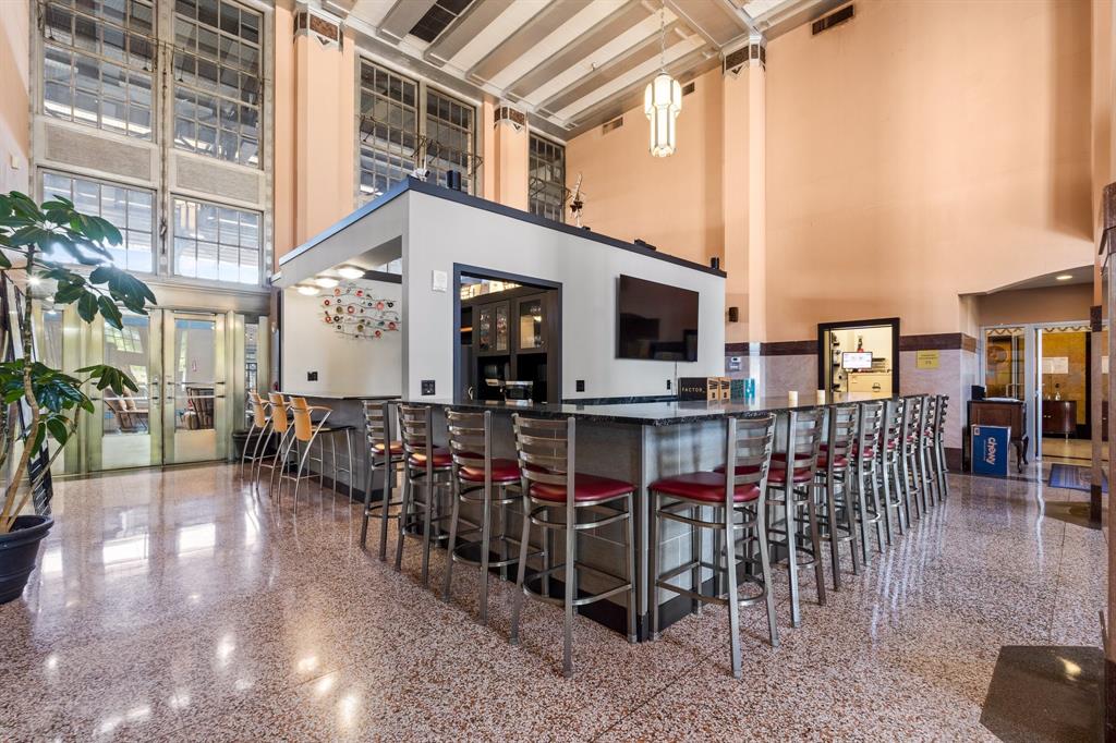 Texas & Pacific Lofts Condo - Residential Lease