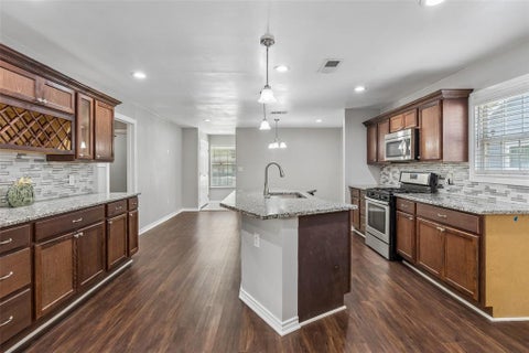 Tiny photo for 4227 Shelley Boulevard, Dallas, TX 75211 (MLS # 21394239)