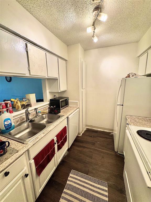 6050 Melody Lane 227