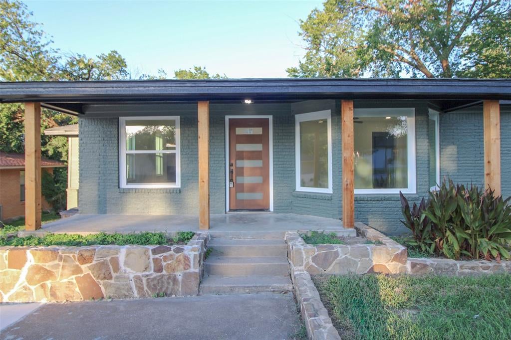 4809 Ridge Circle