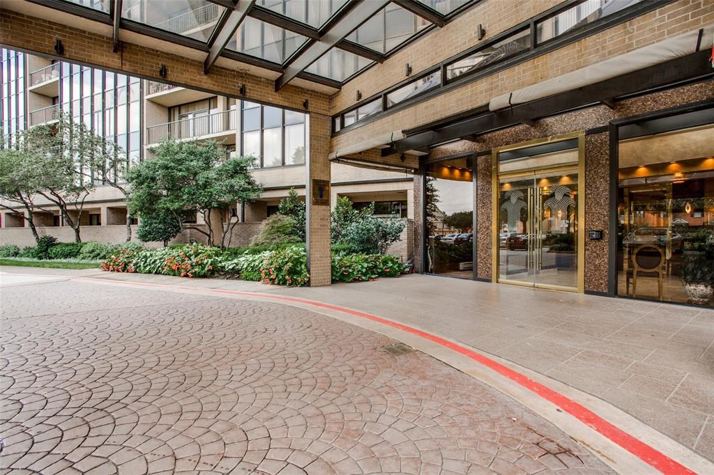 Bonaventure Condo - Residential