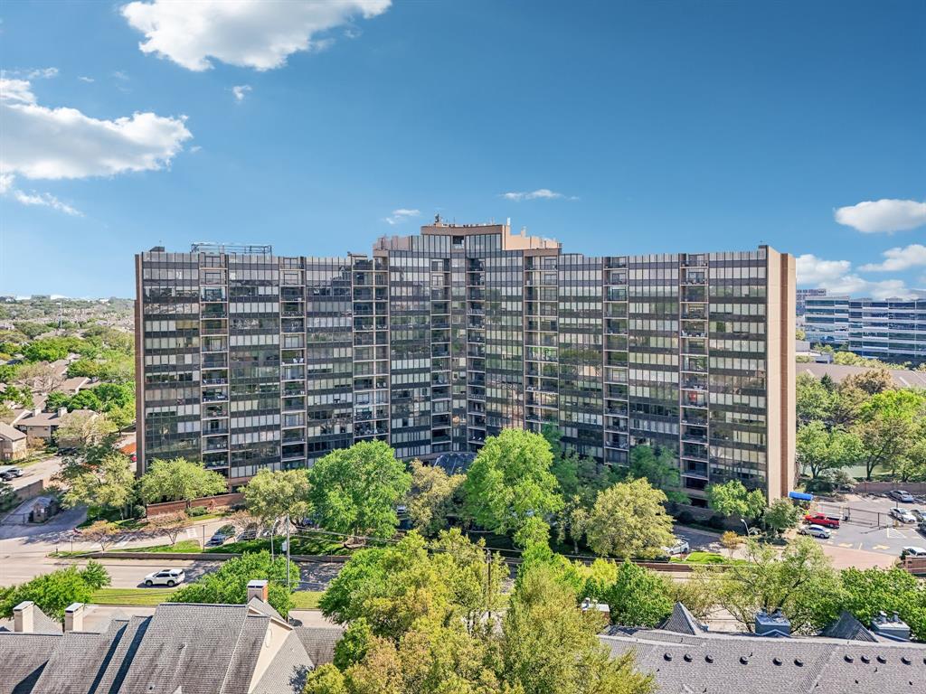 Bonaventure Condo - Residential