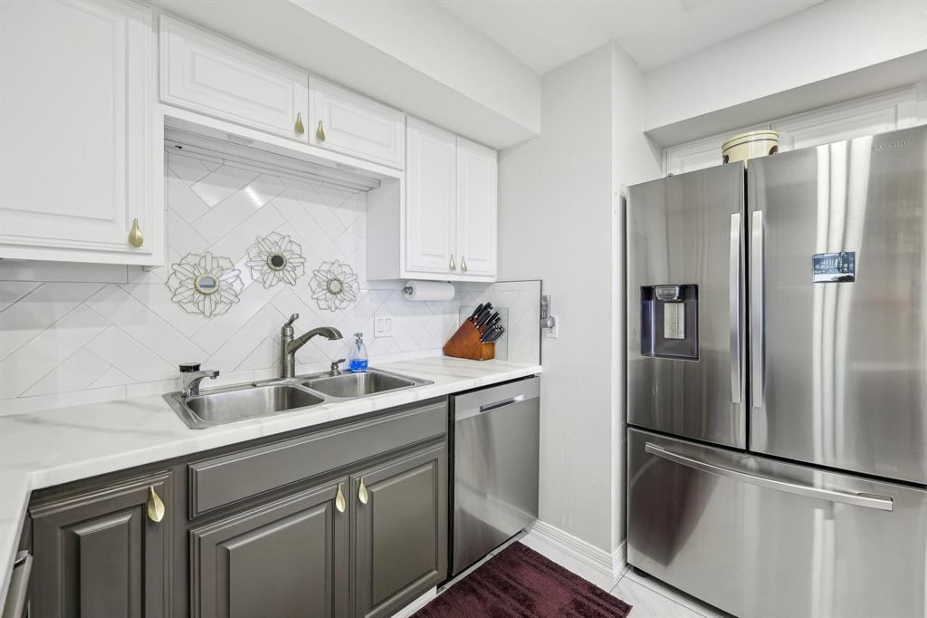Bonaventure Condo - Residential