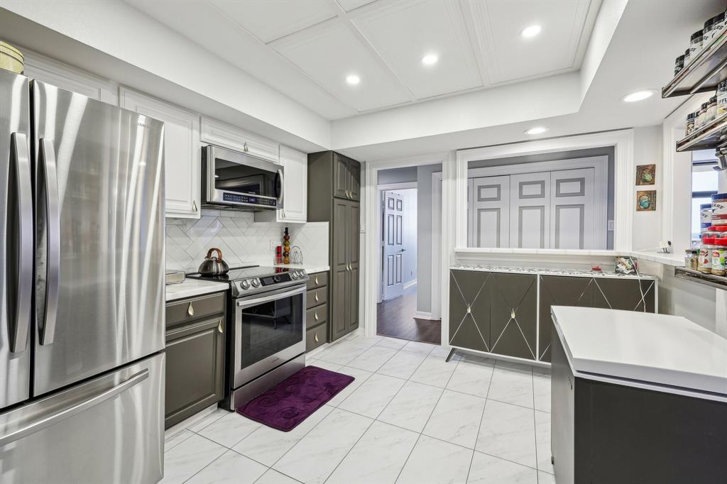 Bonaventure Condo - Residential