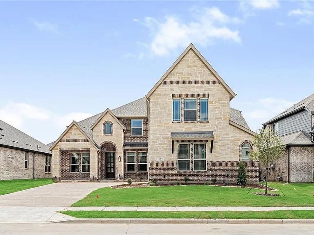 Photo of 1012 Ridgehurst Road, Melissa, TX 75454 (MLS # 21268503)