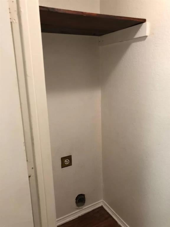 211 Alston Court