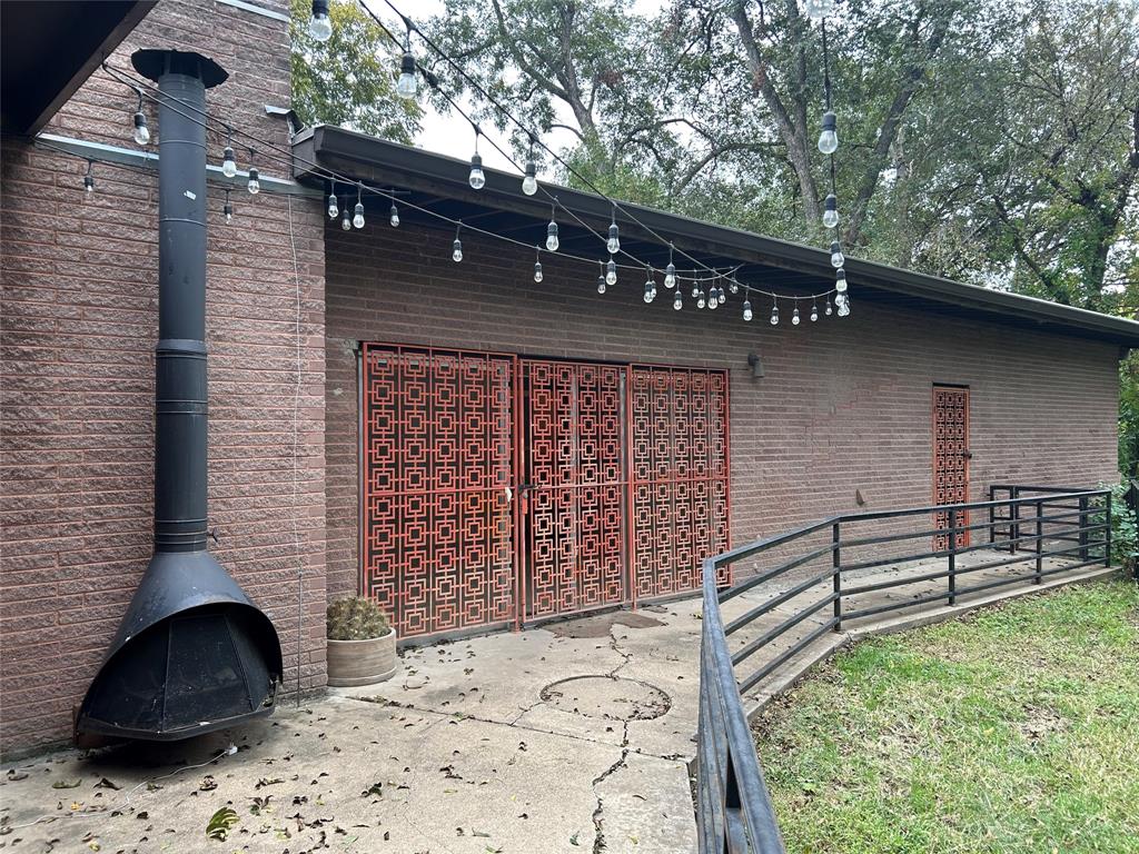 Luttrells - Residential Lease