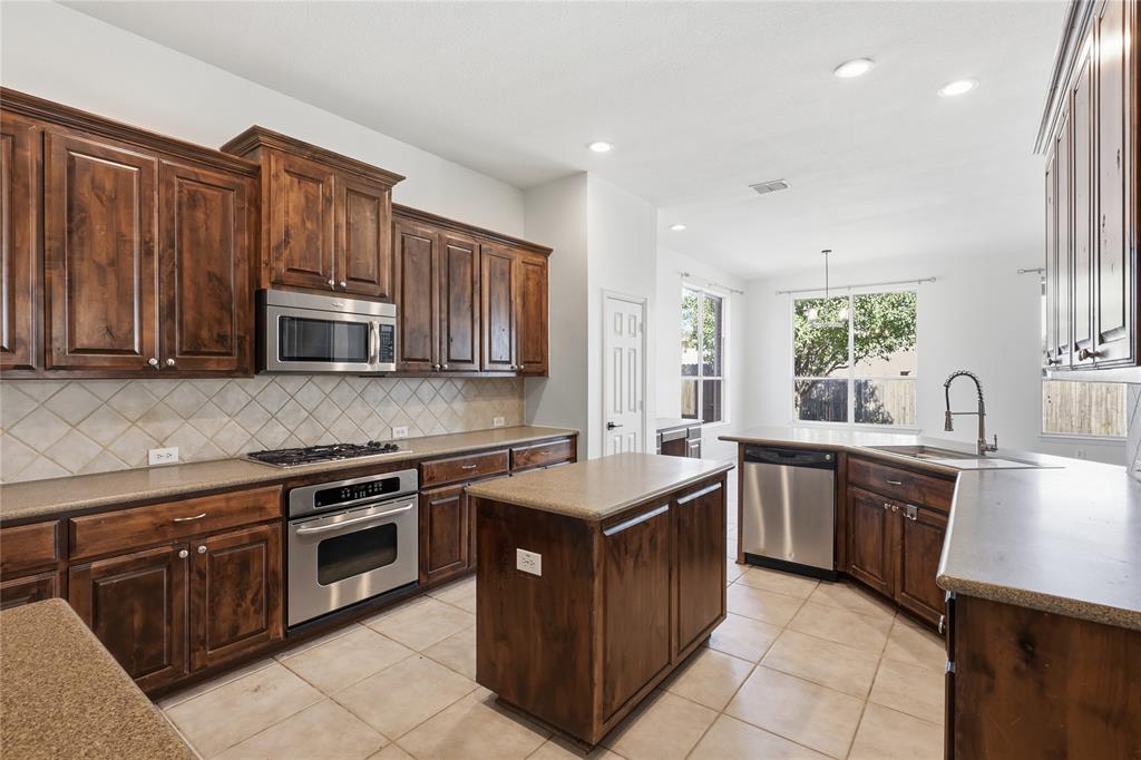 Villages Of Woodland Spgs W - Residential