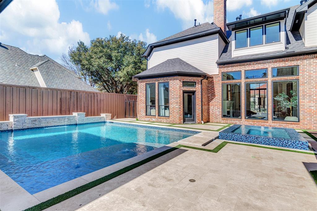 Cliffs Of Gleneagles - Residential