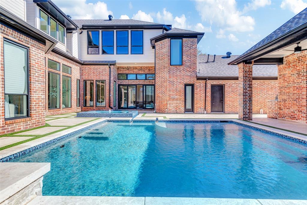 Cliffs Of Gleneagles - Residential