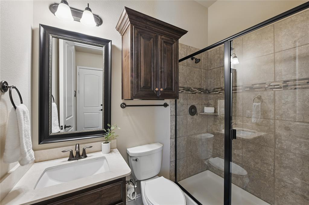 Denton, Texas 76208, United States, 5 Bedrooms Bedrooms, ,4 BathroomsBathrooms,Residential,Pending,142771