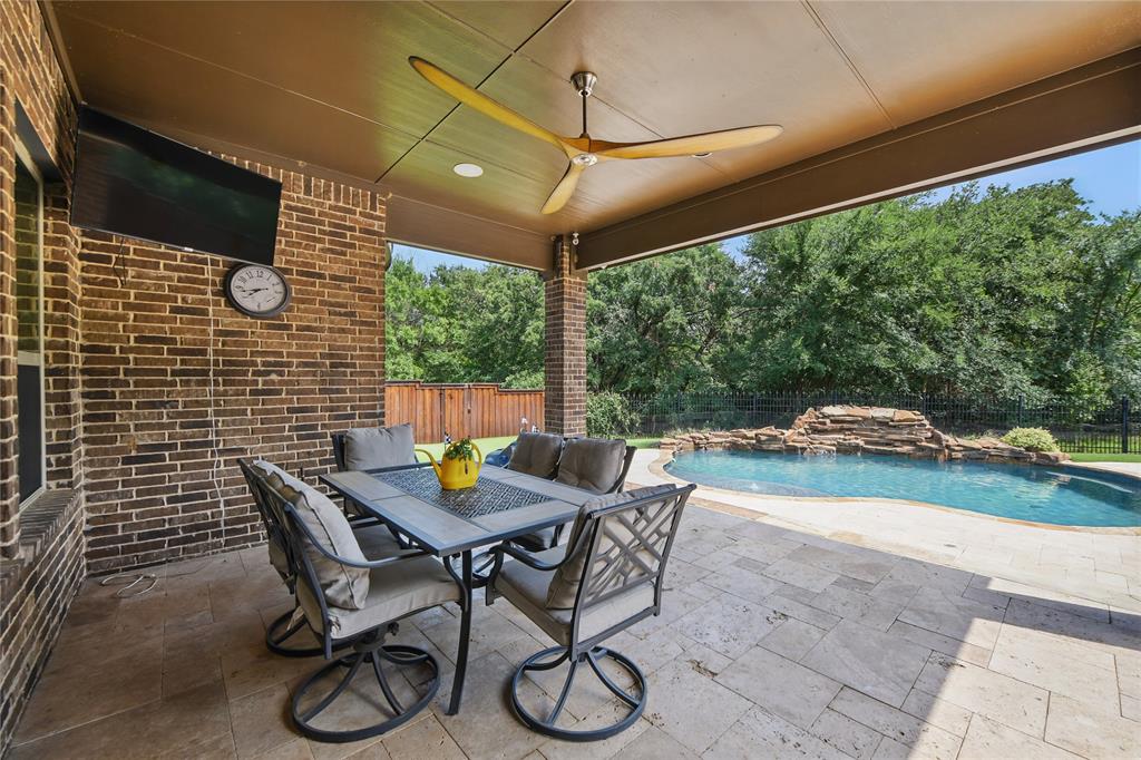 Denton, Texas 76208, United States, 5 Bedrooms Bedrooms, ,4 BathroomsBathrooms,Residential,Pending,142771