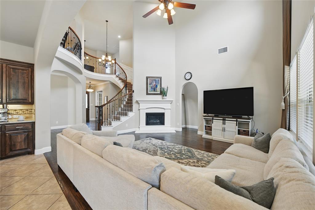 Denton, Texas 76208, United States, 5 Bedrooms Bedrooms, ,4 BathroomsBathrooms,Residential,Pending,142771