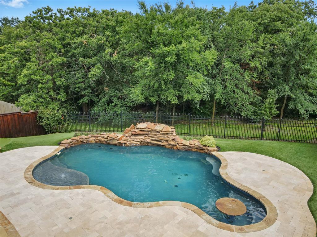 Denton, Texas 76208, United States, 5 Bedrooms Bedrooms, ,4 BathroomsBathrooms,Residential,Pending,142771