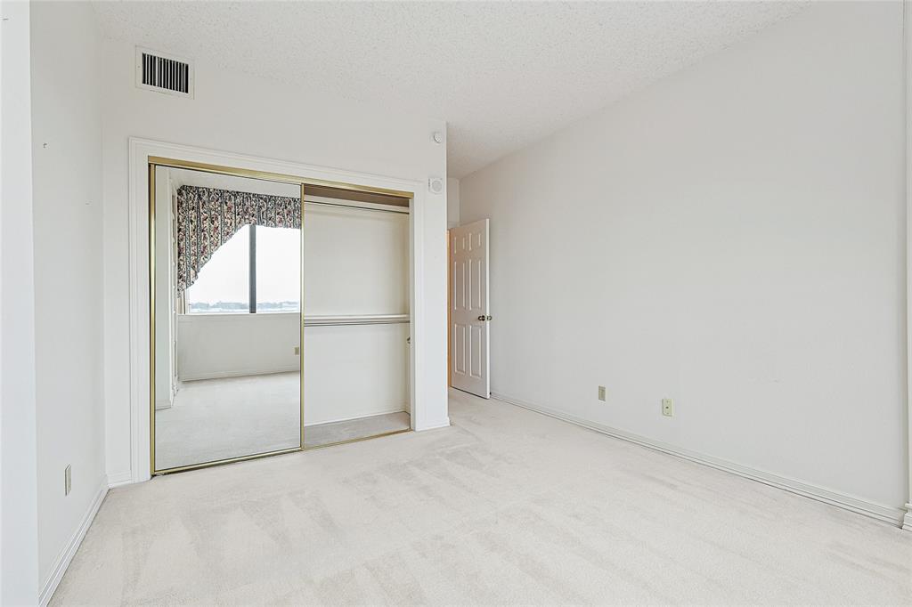 Bonaventure Condo - Residential