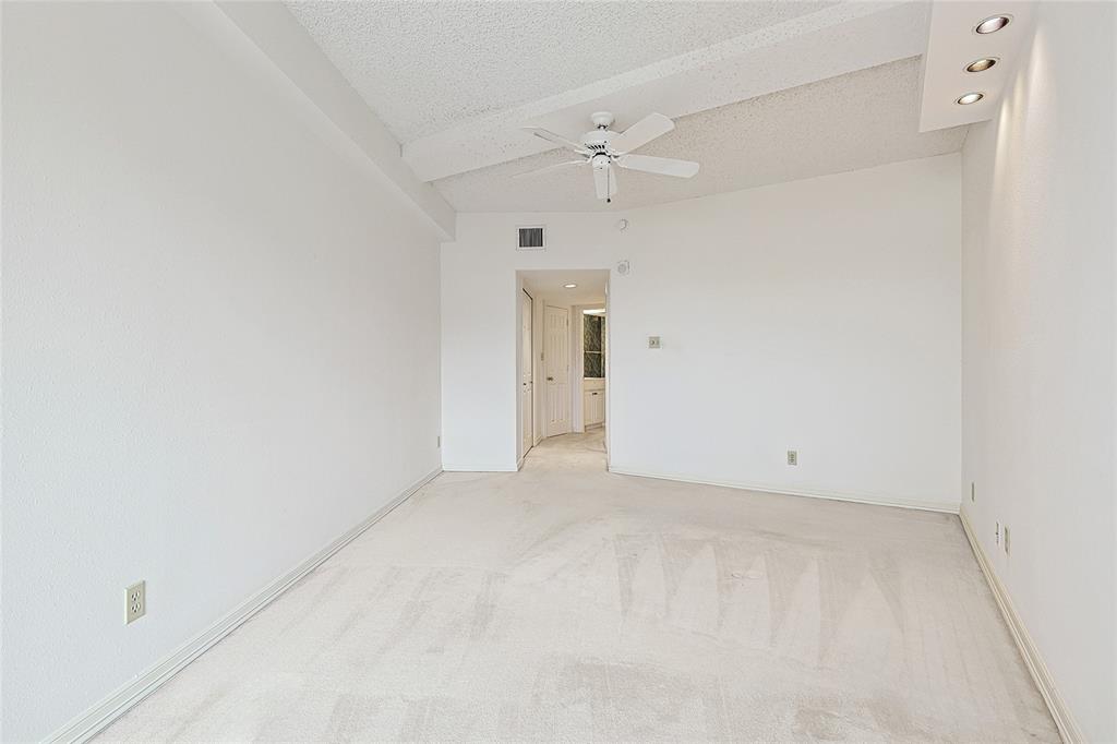 Bonaventure Condo - Residential