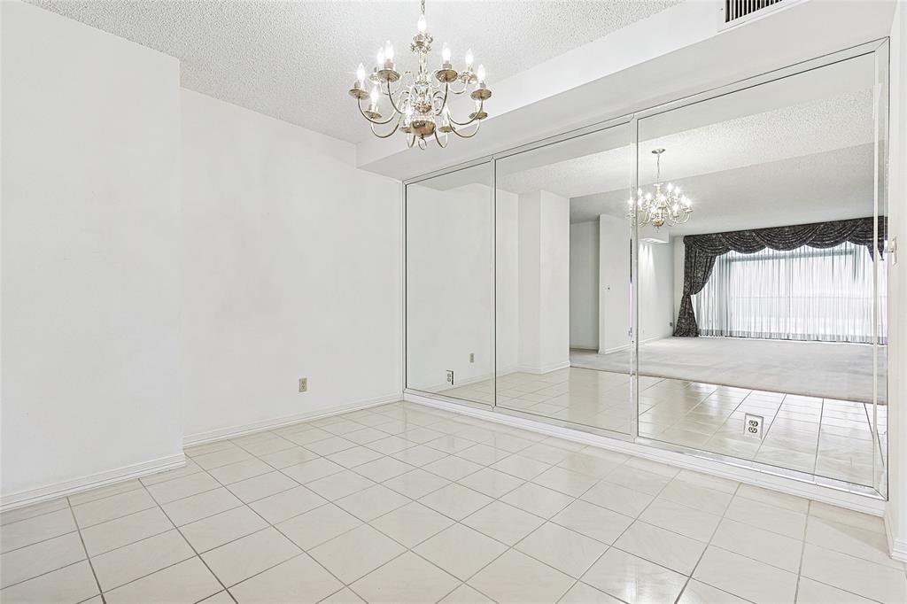 Bonaventure Condo - Residential