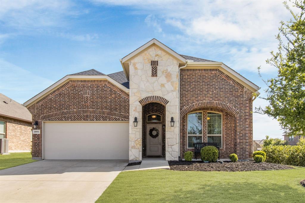 1001 Bluebird Way