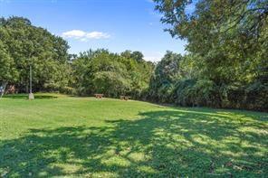 Arlington Oaks Condo - Residential