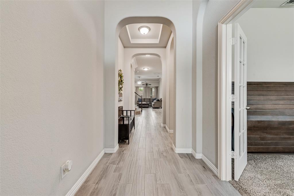 3221 Burgundy Lane