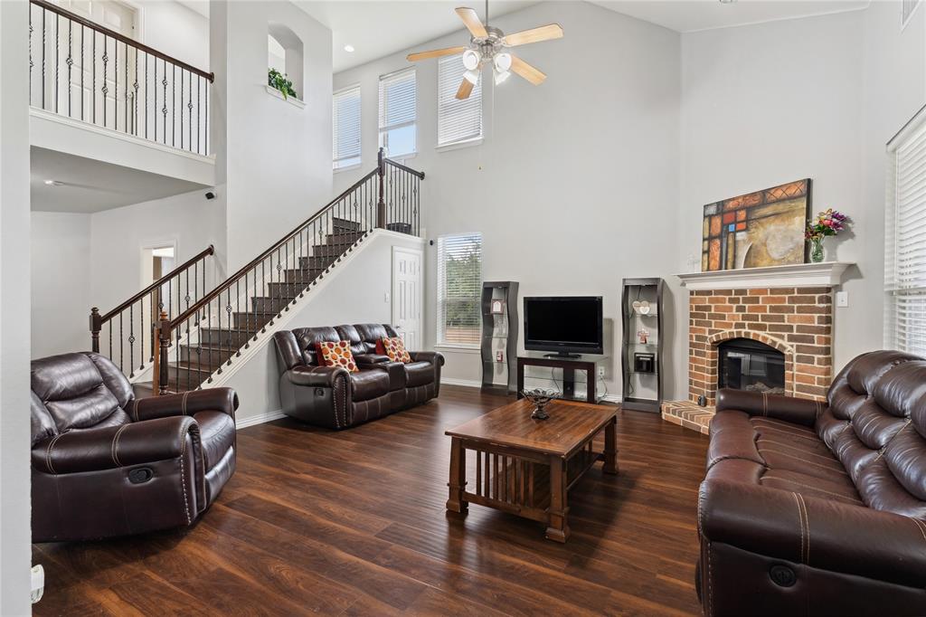 403 Elmcrest Court