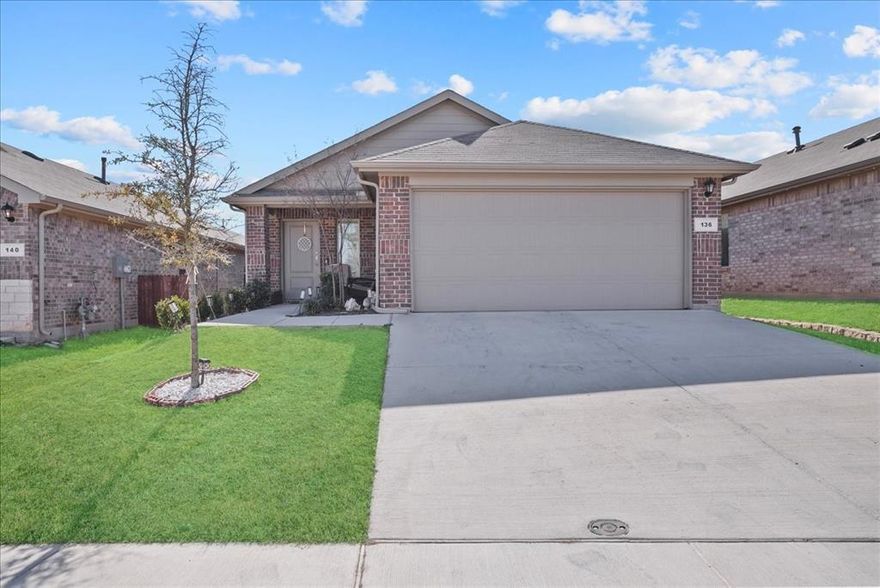 Welcome to this barely lived-in new construction home in Springhill South featuring 3 bedrooms and 2 bathrooms with a bright, open-concept layout. The white kitchen offers elegant backsplash, a gas range, and ample cabinetry, flowing seamlessly into the living and dining areas—perfect for everyday living and entertaining. Enjoy community amenities including a sparkling pool, parks, and basketball courts, plus convenient access to Lake Bridgeport, LBJ National Grasslands, Historic Downtown Decatur Square, and Medical City Decatur, making this an ideal primary residence or investment opportunity.