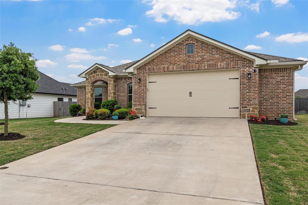 10304 T Bury Lane