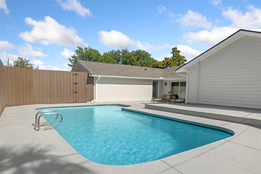 6757 Orangewood Drive