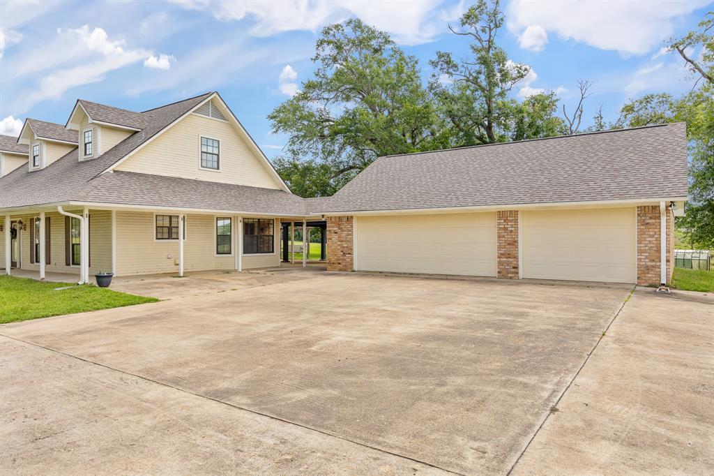 11822 County Road 283 E