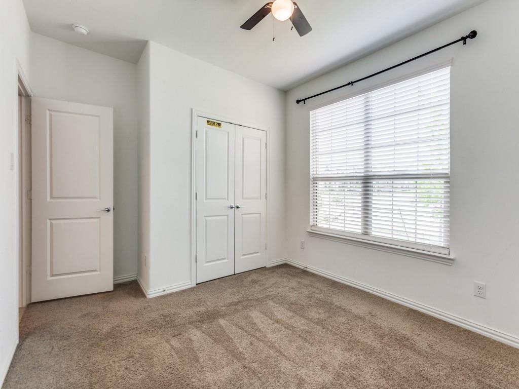 Lakewood Hills East Add - Residential Lease