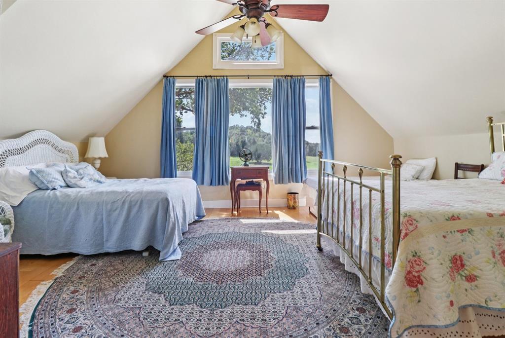 C Luttrell Surv Abs #806 - Residential