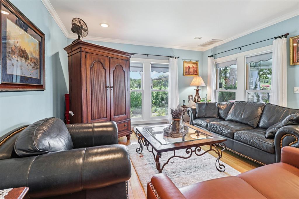 C Luttrell Surv Abs #806 - Residential