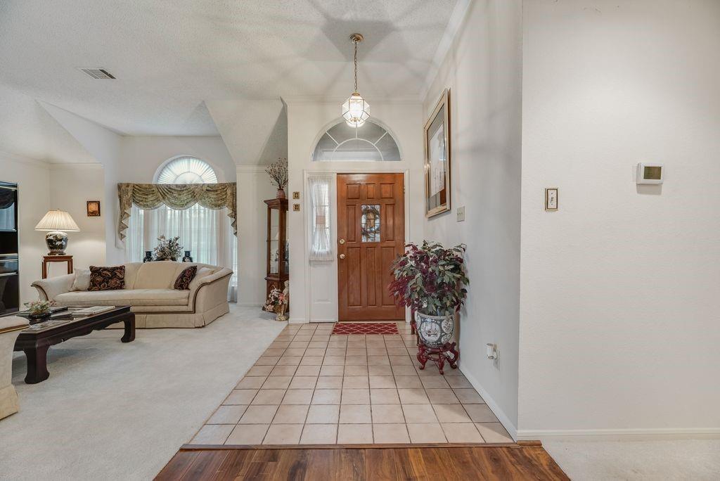 2114 Greenstone Trail