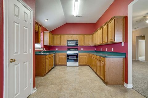 Tiny photo for 5518 Chimney Rock Drive, Arlington, TX 76017 (MLS # 21197312)