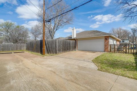 Tiny photo for 5518 Chimney Rock Drive, Arlington, TX 76017 (MLS # 21197312)